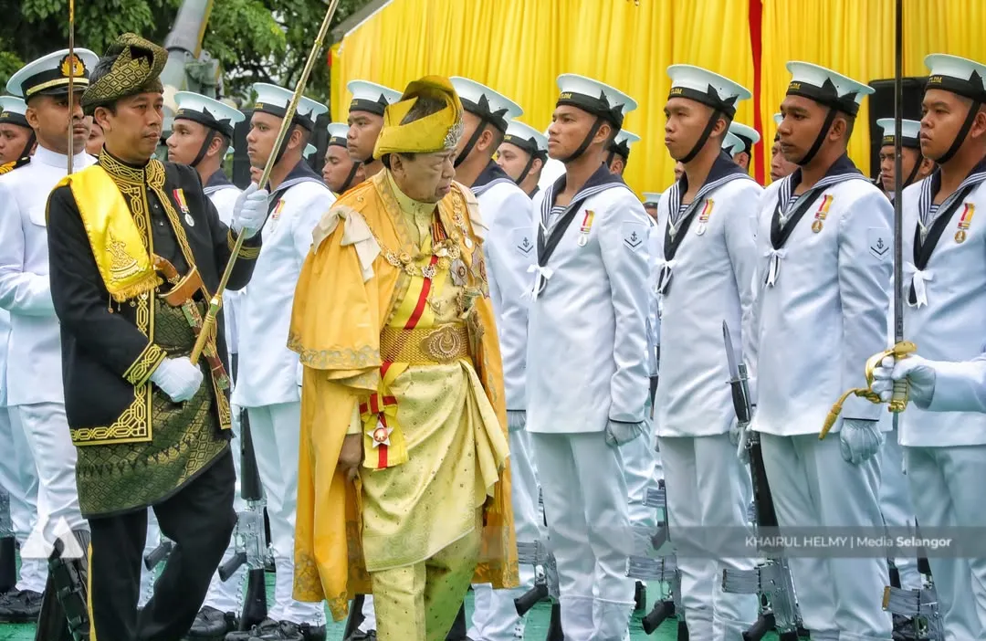 Enam individu terima darjah kebesaran sempena Jubli Perak Sultan Selangor
