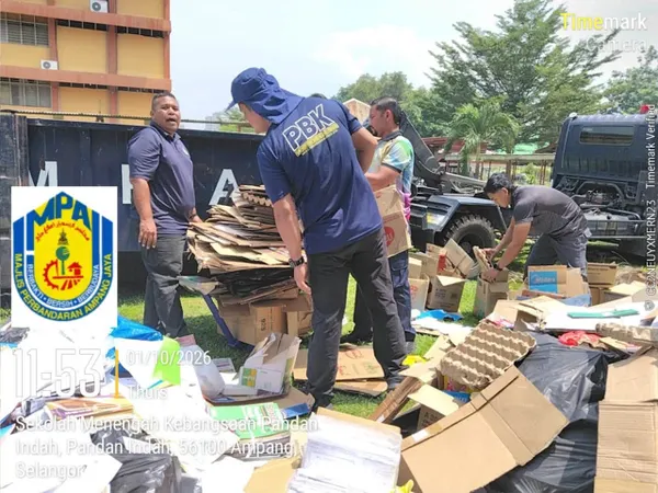 Dua sekolah jana RM529 hasil jualan 1,258kg barangan kitar semula - MPAJ