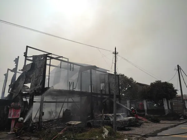 Two sisters, aged 15 and 18, perish in Sitiawan house fire