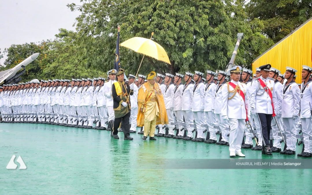 Enam individu terima darjah kebesaran sempena Jubli Perak Sultan Selangor