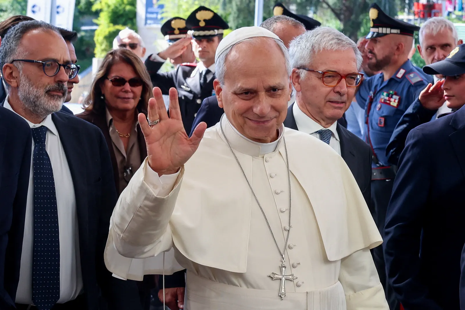 Pope Leo XIV diagnosed with cancer as doctors remove part of lung