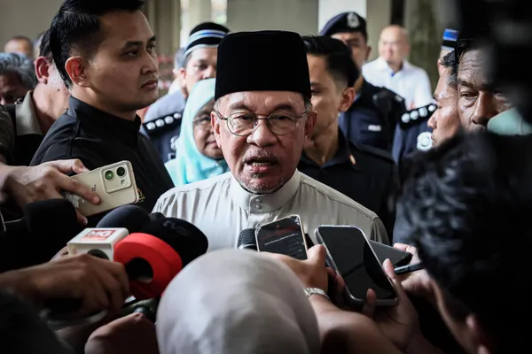 Anwar hints at goodies for youth in Budget 2027