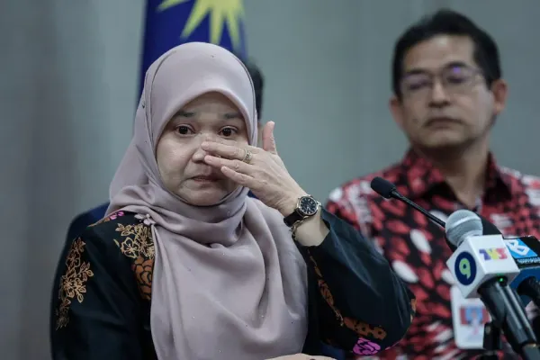 Hukuman rotan di sekolah tidak pernah dimansuhkan, perlu ikut tatacara – Fadhlina