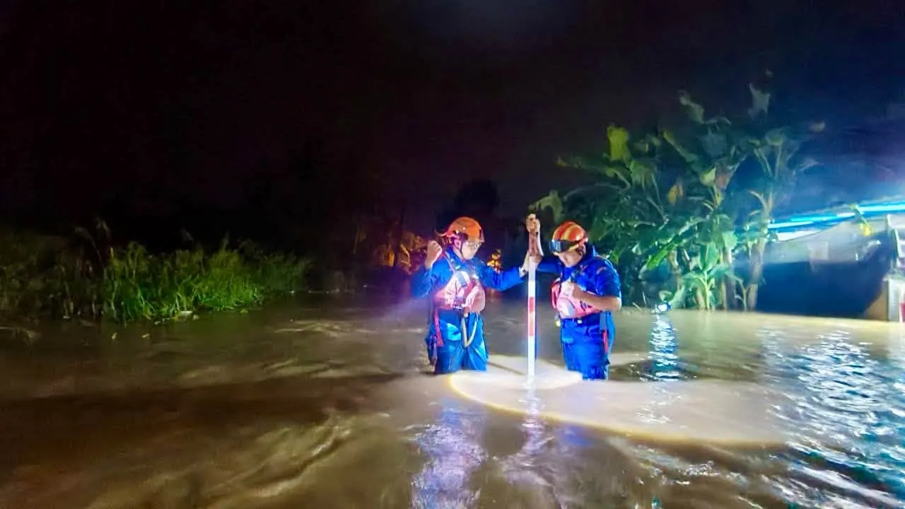 Floods in Kubang Pasu cause 26 to be evacuated