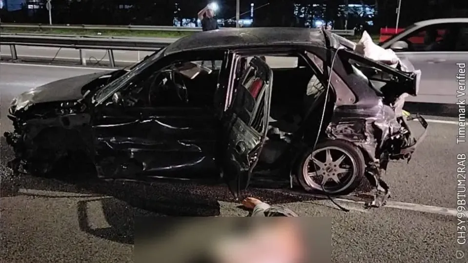 Two 20-year-olds killed in midnight crash near Glenmarie industrial park