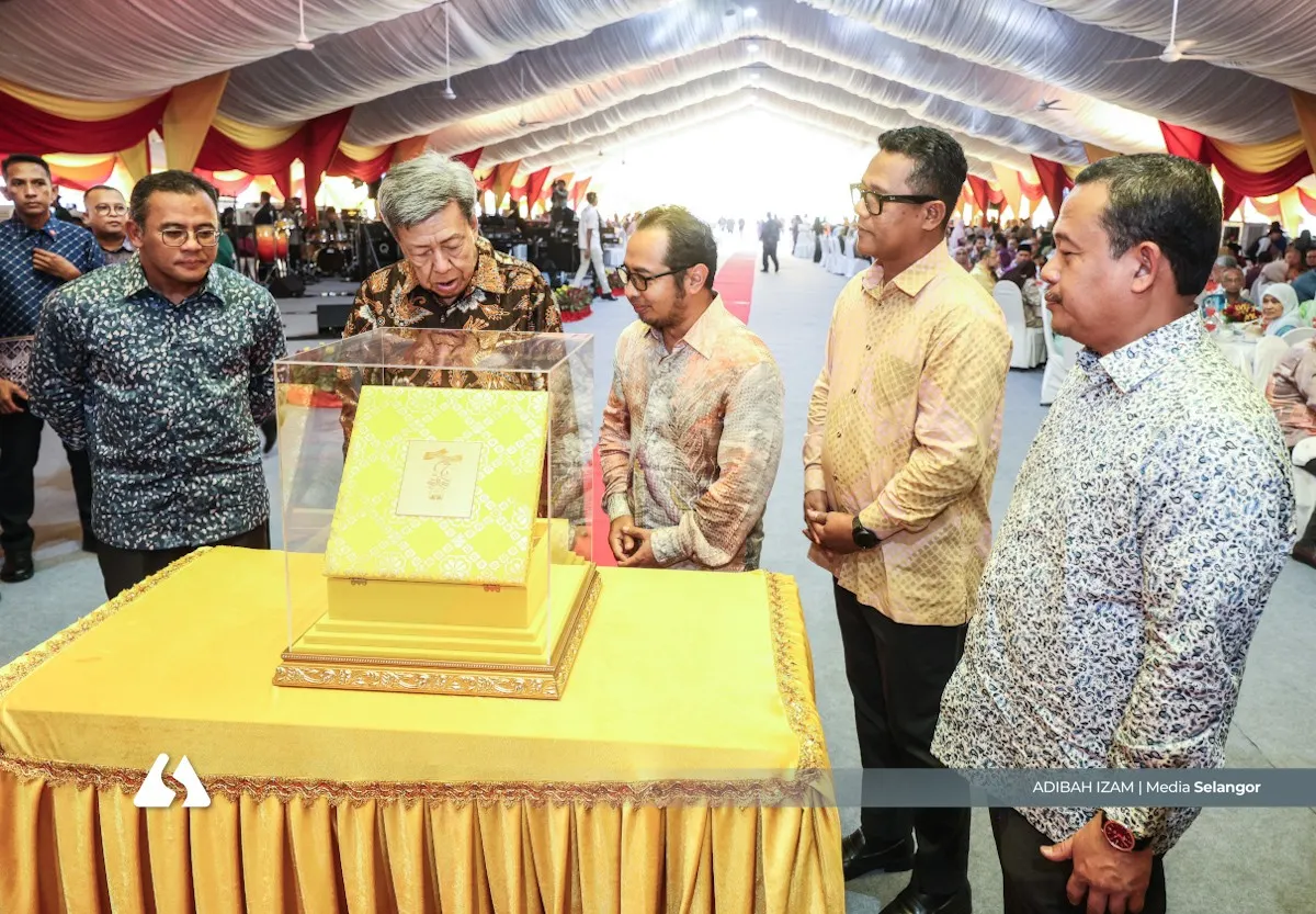Jubli Perak Pemerintahan: Sultan hadir Jamuan Teh Diraja bersama lebih 3,000 tetamu