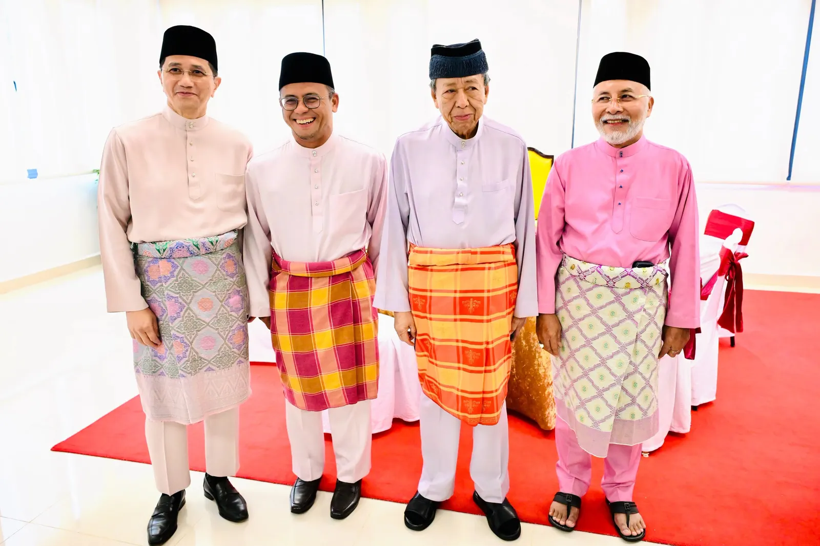 Sultan Selangor pesan pemimpin politik jangan bergaduh, rebut kuasa