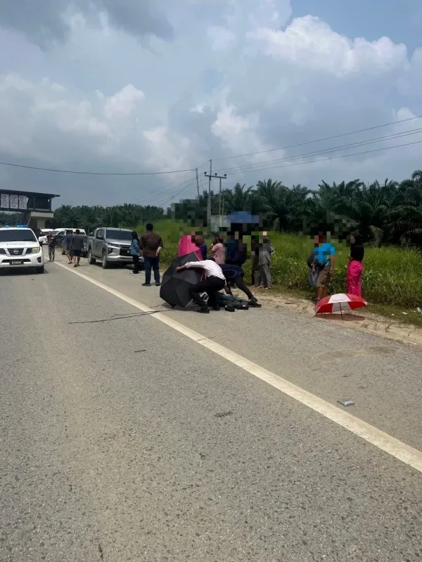 Pelajar sekolah maut dirempuh kereta ketika melintas jalan