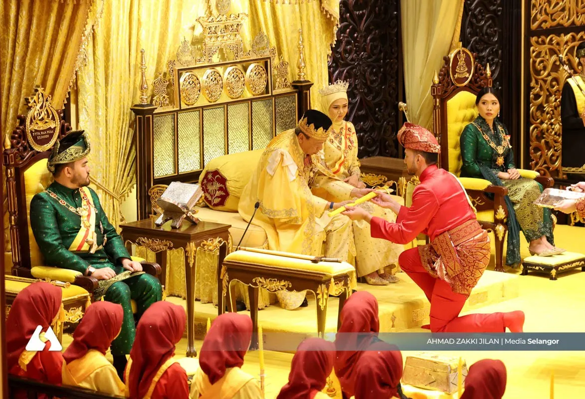 Enam individu terima darjah kebesaran sempena Jubli Perak Sultan Selangor